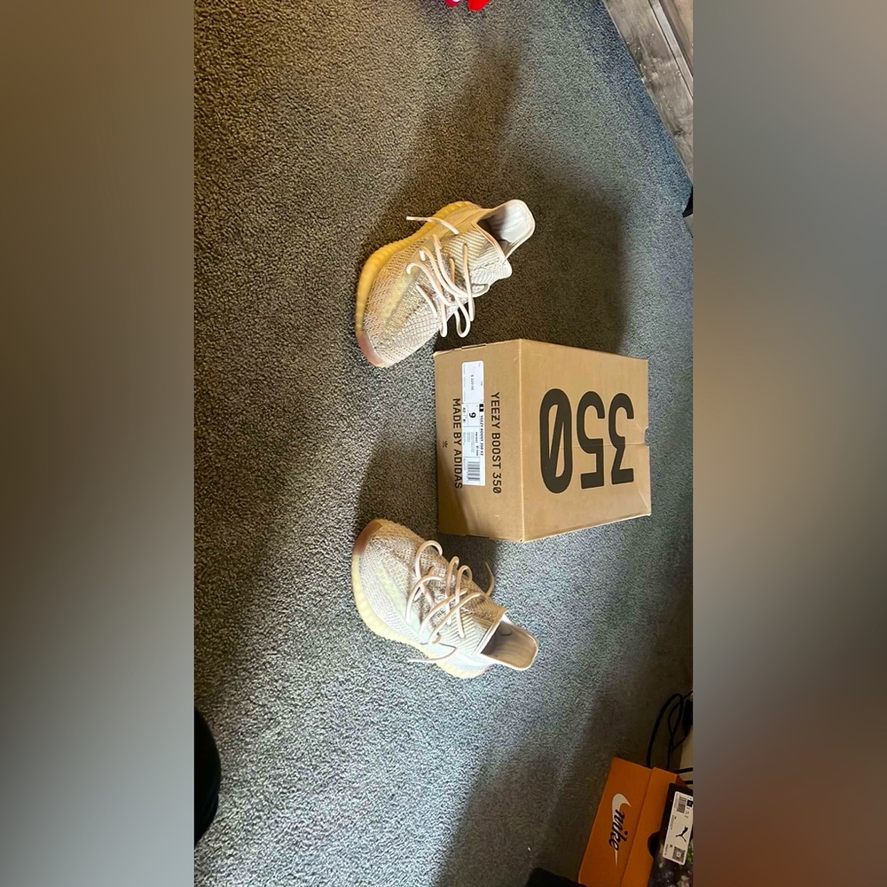 Size 9 Yeezy 350 V2 Citrin